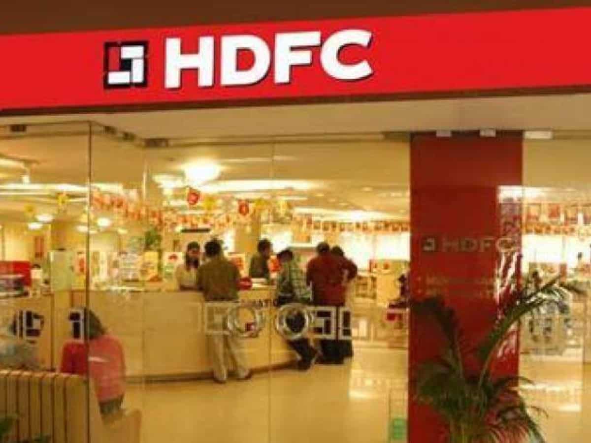 HDFC AMC October-December quarter profit surges 32% to Rs 488 crore