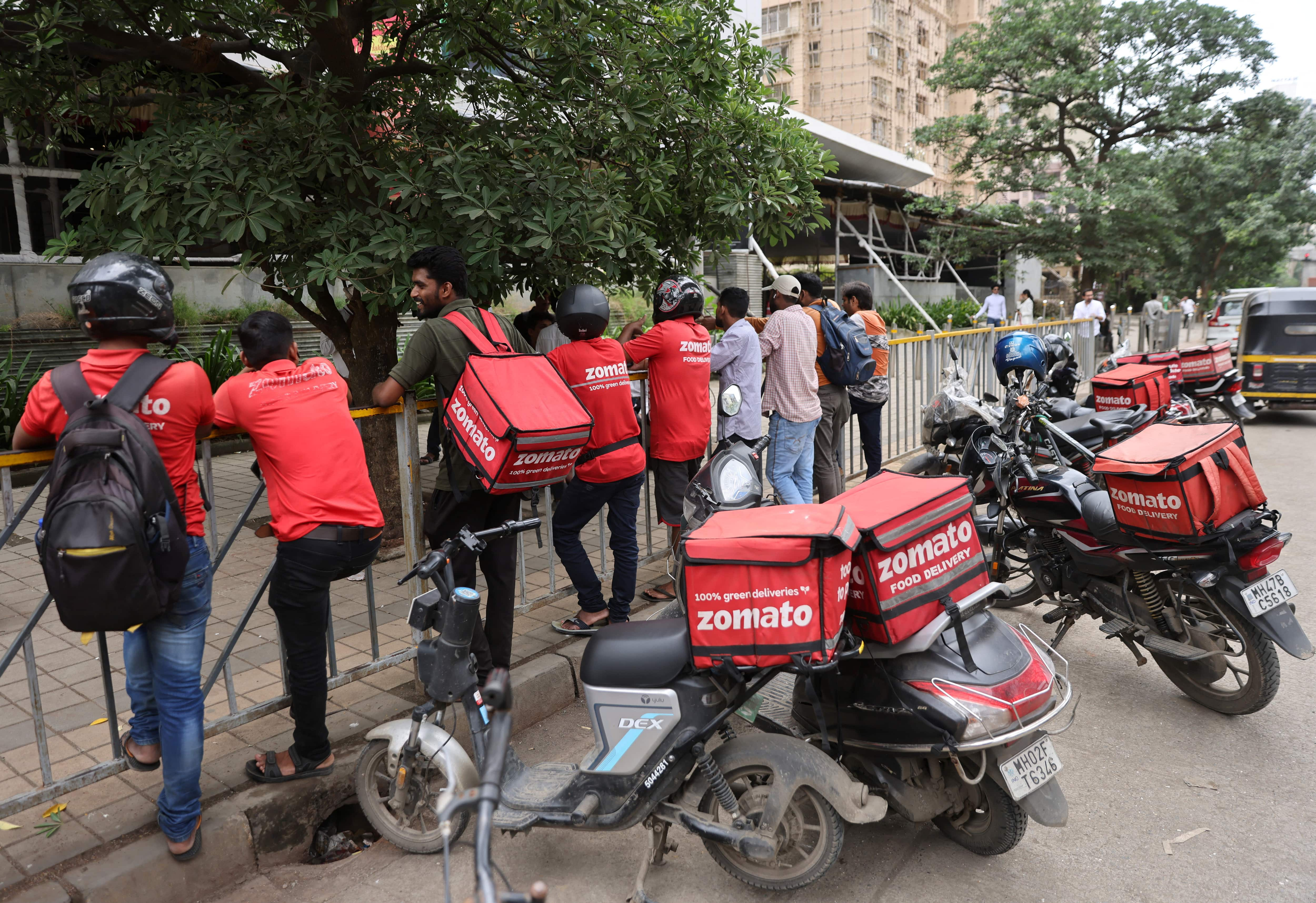 Food delivery platforms see 18% jump in orders to 6.5 million on New Year's  Eve 2023: Report