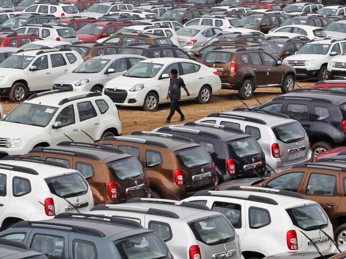 ​SUV demand push passenger vehicle wholesales past 40 lakh milestone in 2023 