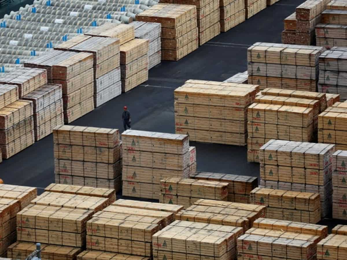 Japan's wholesale inflation flat in December, eases pressure on BoJ