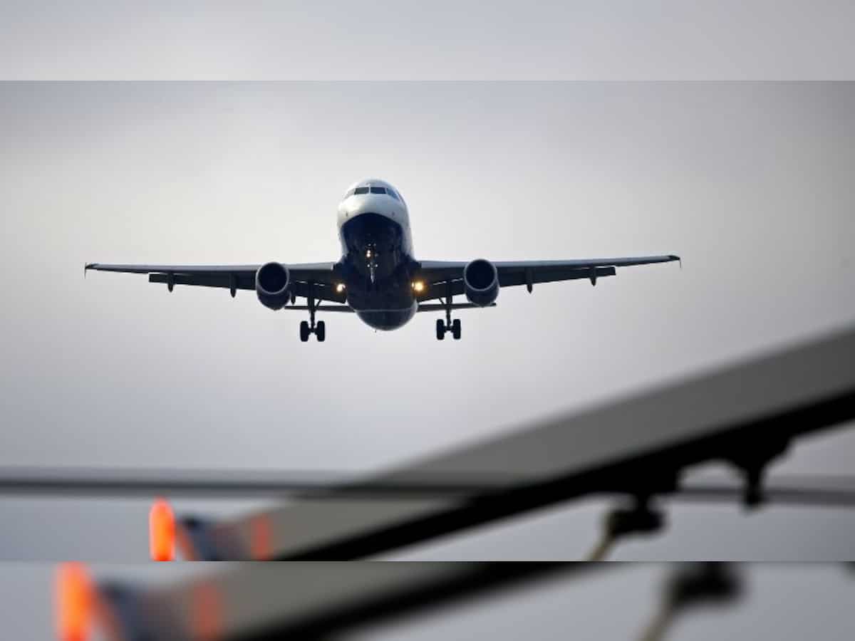 Majority passenger complaints regarding flight problems and refund; 422 complaints against SpiceJet, says DGCA report