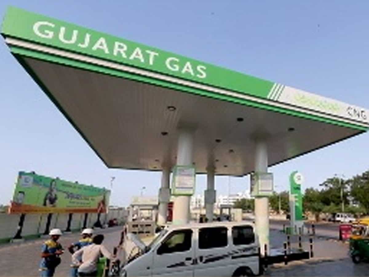 Gujarat Gas share target price
