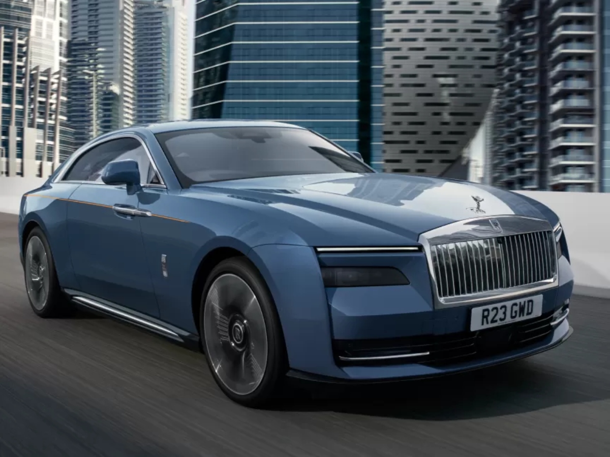 Rolls Rolyces Rolls-Royce launches Specter luxury EV in India at Rs 7.5 crore: Check ...