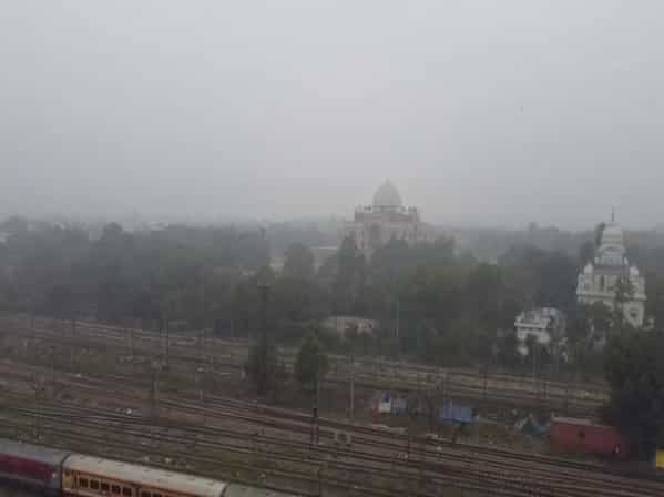 Delhi's minimum temperature settles at 6.9 degrees Celsius