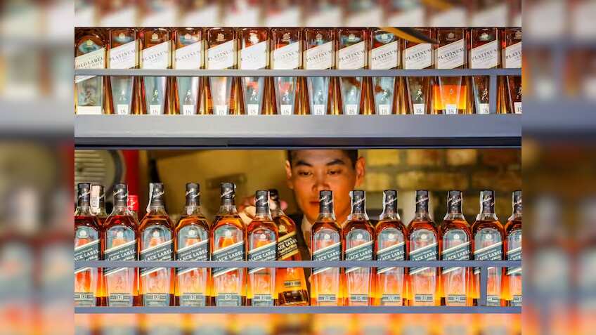 United Spirits shares give in to selling pressure after hitting record high; should you buy the dip? 