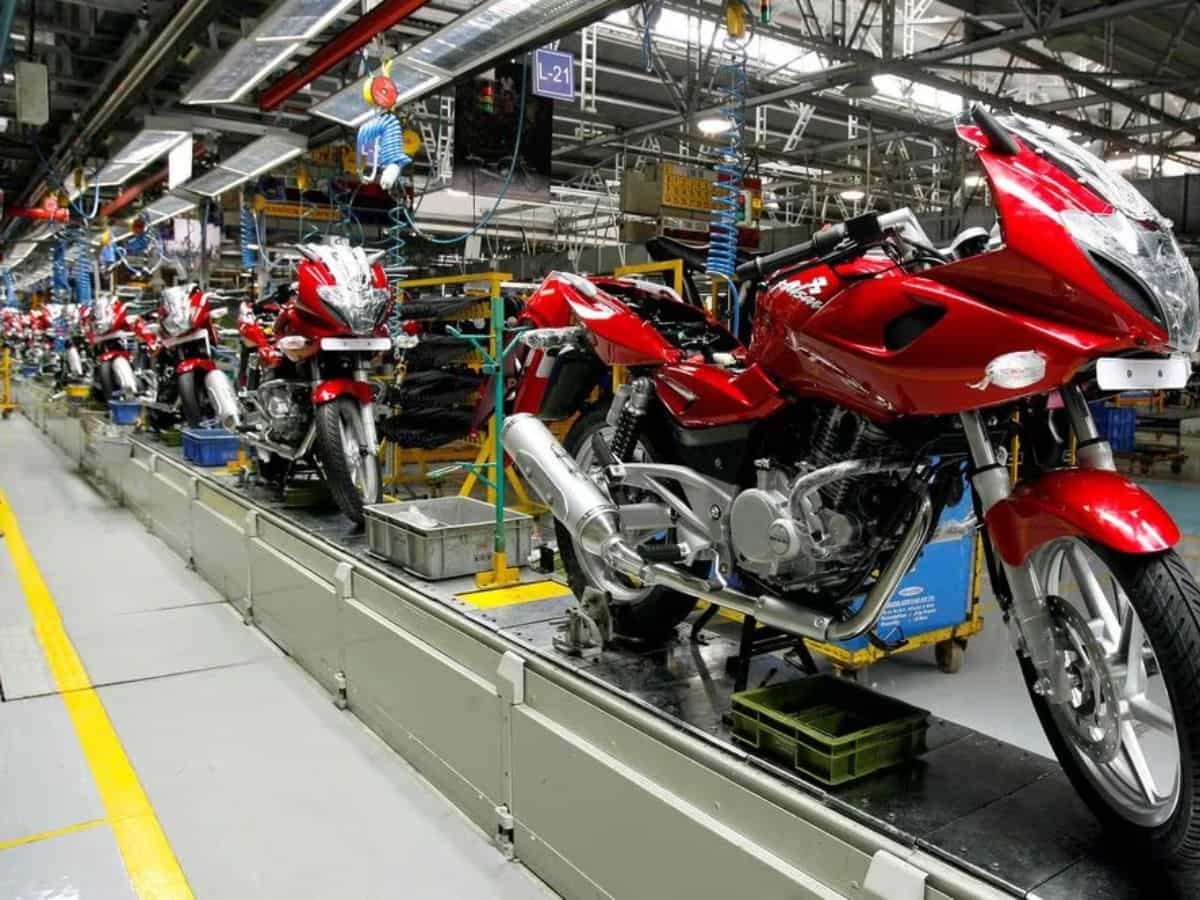 Bajaj Auto trades in green after strong Q3 results; Jefferies sees 27% upside