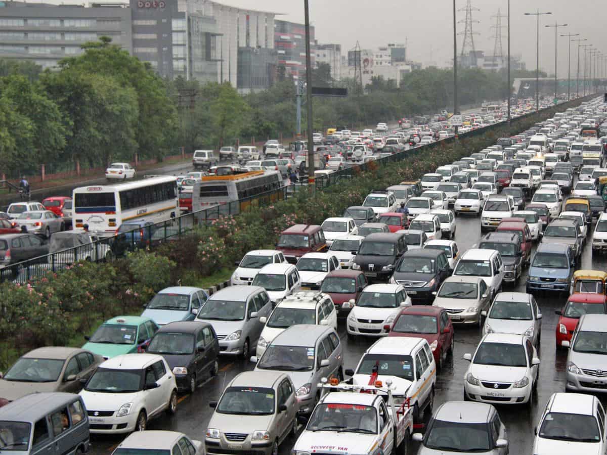 Delhi Police Traffic Advisory: Routes Shut Due to Waterlogging, Commercial  Vehicles Diverted | Delhi News, Times Now