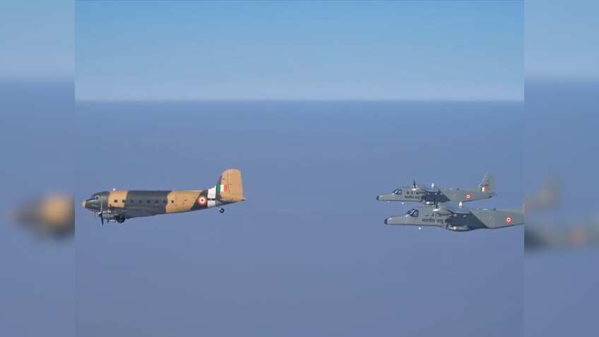 R-Day flypast spectacle: 54 aircraft including Rafel, Sukhoi, Jaguar ...