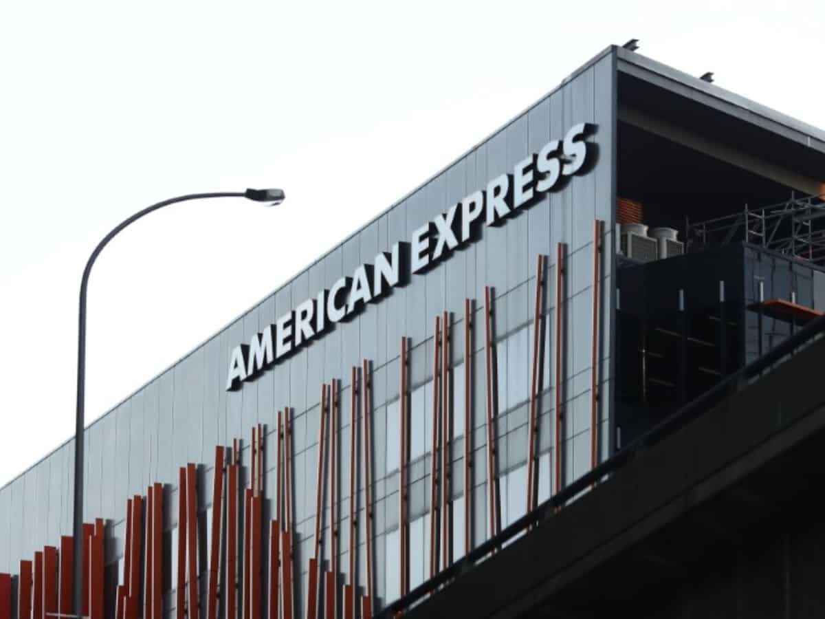 American Express forecasts upbeat 2024 profit as credit card spending stays resilient