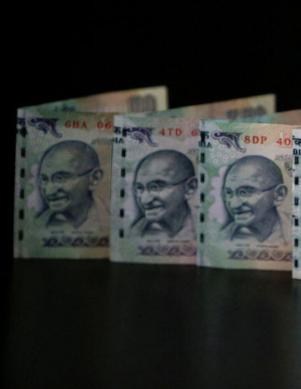 FPIs take out Rs 24,700 crore from equities