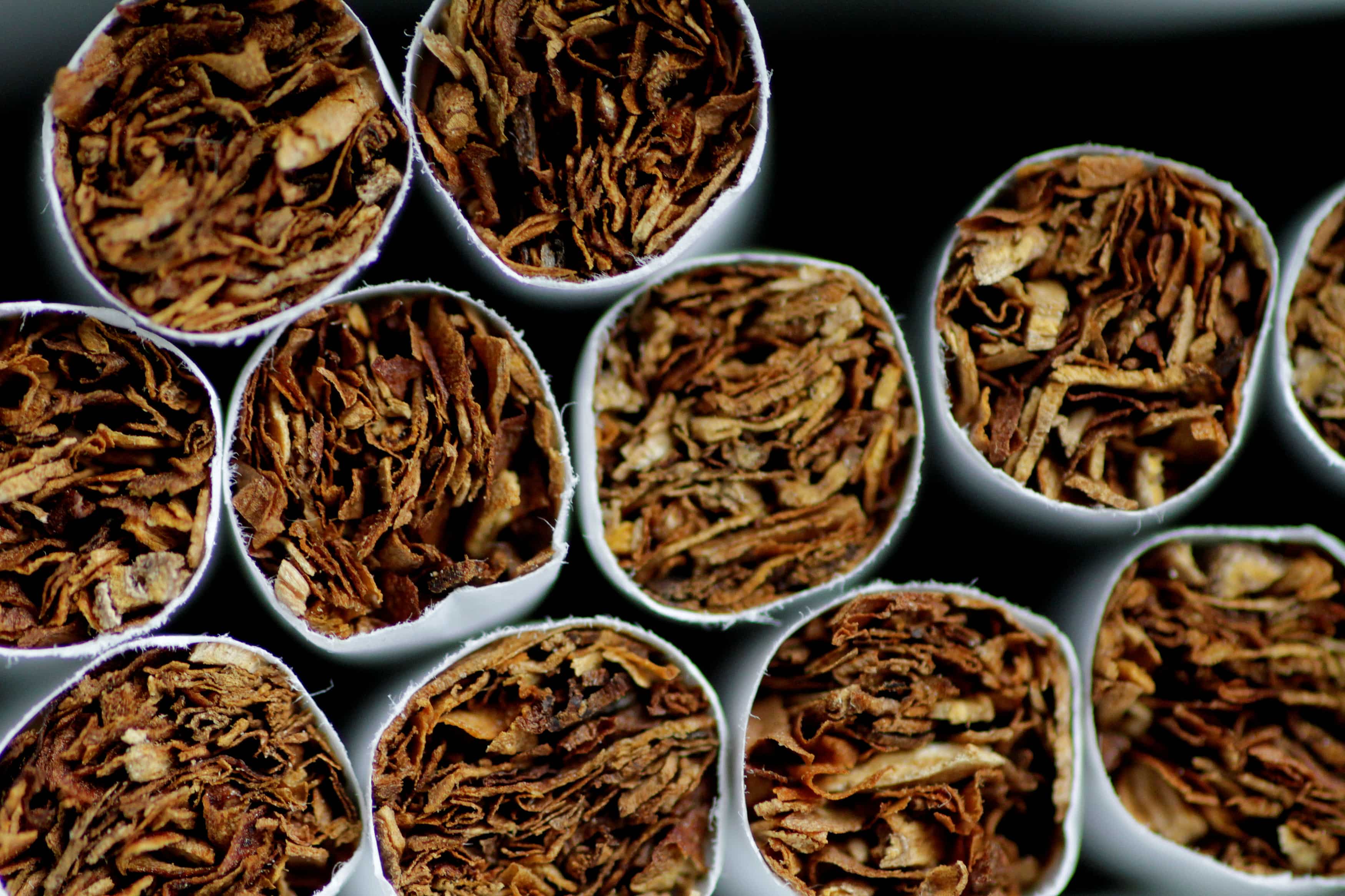 Tobacco product makers to face Rs 1 lakh penalty, if packing machines not registered with GST authorities