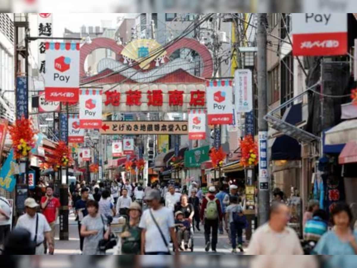 Japan service activity expands in Dec, led by strong new business - PMI