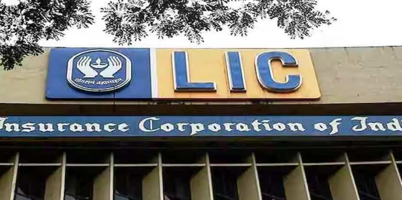 PM Modi tears into Congress for 'spreading lies' on LIC, PSUs