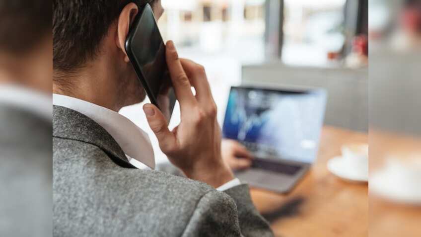 US bans AI-generated robocalls to protect consumers from scams