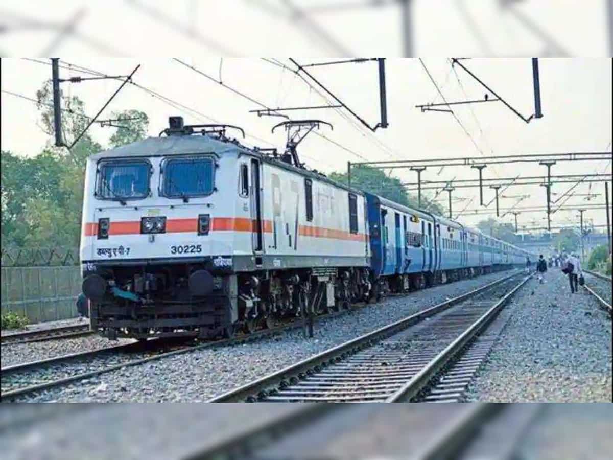 Indian Railways: Several trains to Mumbai delayed - Check Details 