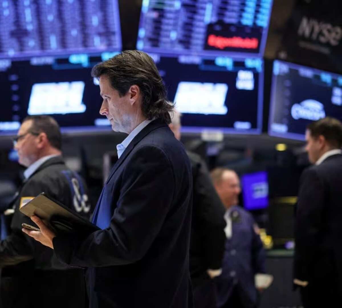 Bullish investors drop recession calls for first time since April 2022