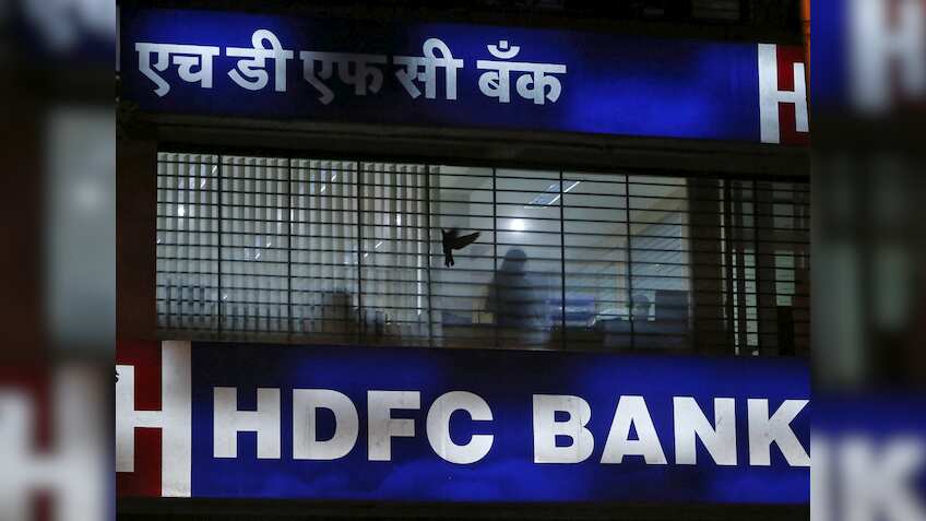 HDFC Bank gains over 2% after nearing 52-week low levels; are there any bullish reversal signals?