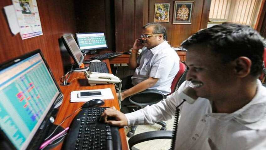 Share Market HIGHLIGHTS: Sensex ends 376 pts higher, Nifty50 reclaims 22,000 as D-Street extends gains to 4th day in a row