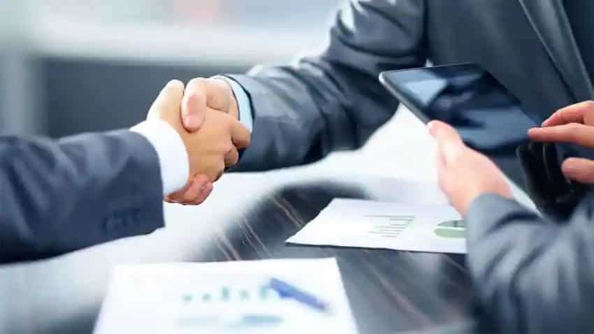 Bajaj Allianz Life and Satin Creditcare announce partnership to boost life insurance accessibility in rural areas in association with Coverfox