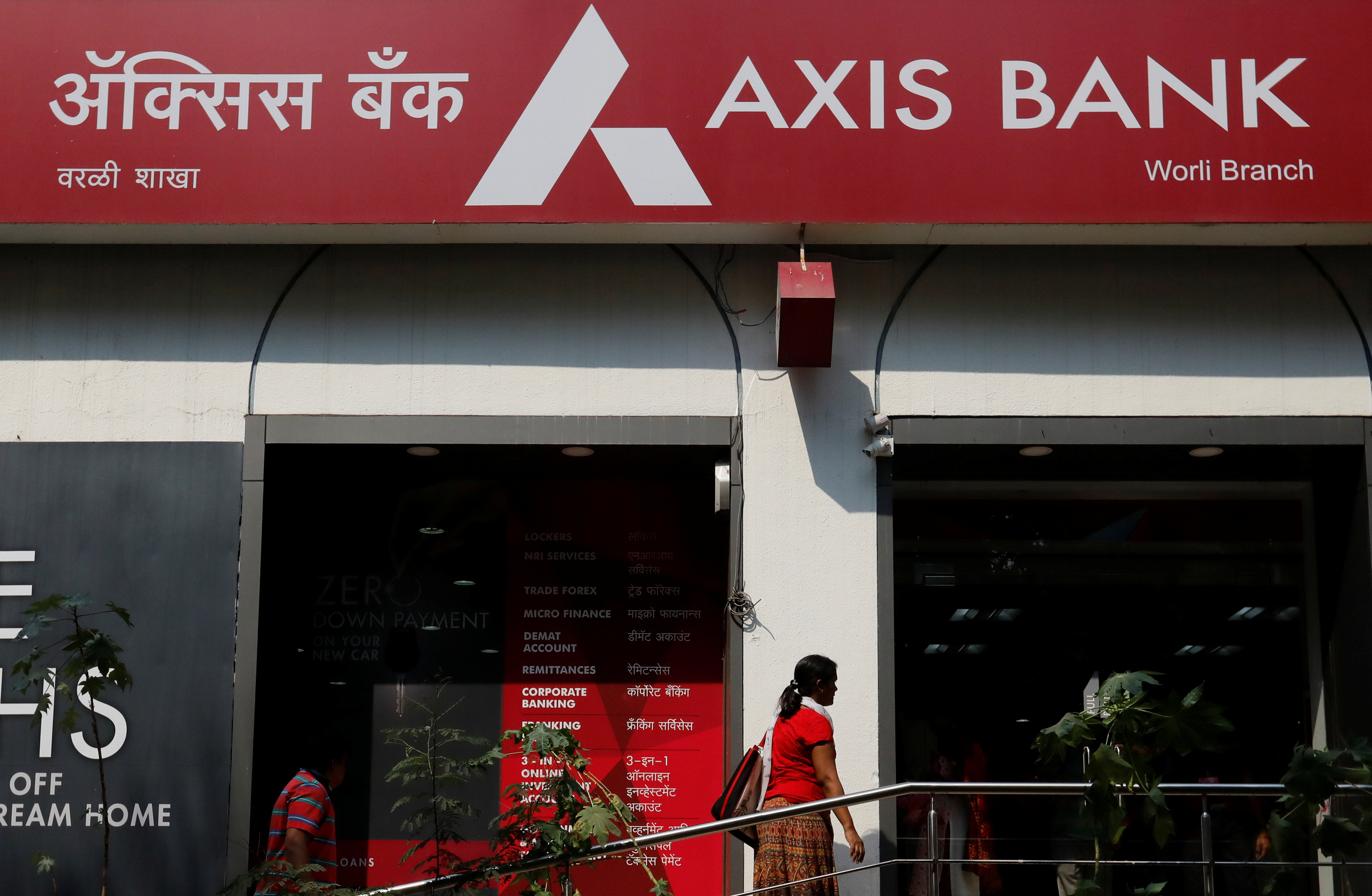 Axis Bank shares rise 2% after rating affirmation by Moody's