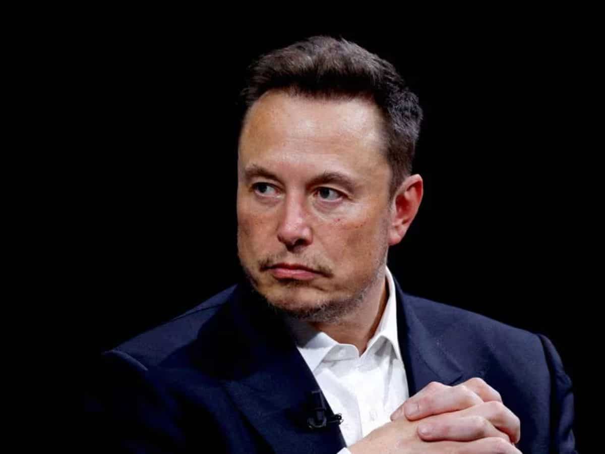 Former Twitter executives sue Elon Musk for $128 million in severance payments