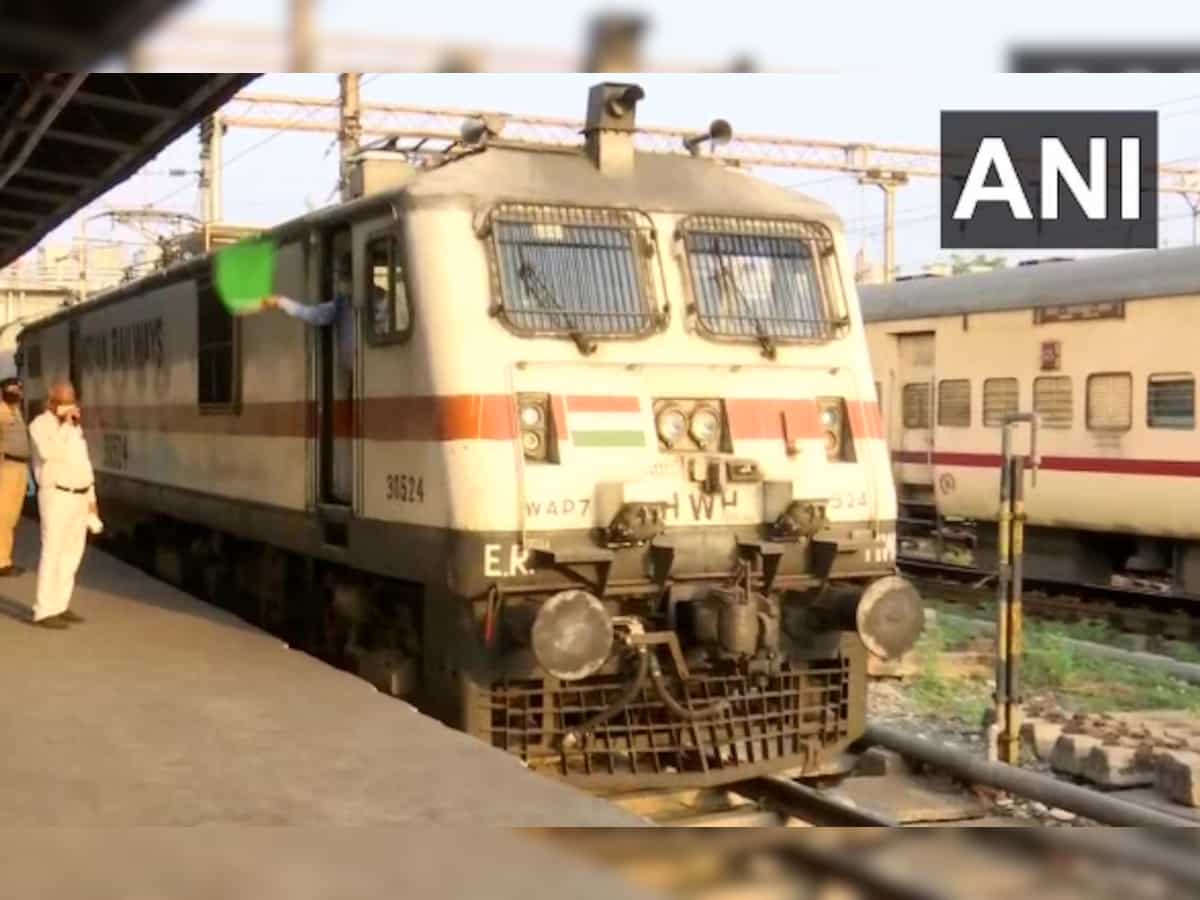 Holi Special Train: Railways to operate 3 trains from Maharastra and Gujarat 