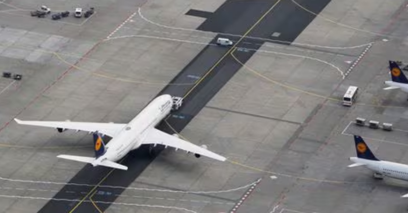 Lufthansa gives subdued 2024 outlook as labour disputes weigh