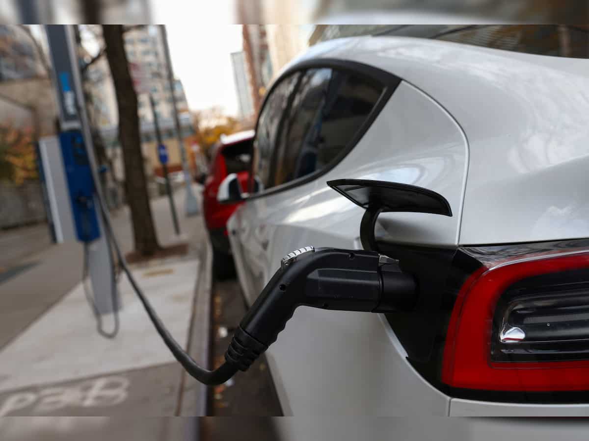 Particulate matter from electric cars maybe 1,850 times higher than that from petrol or diesel vehicles: Study