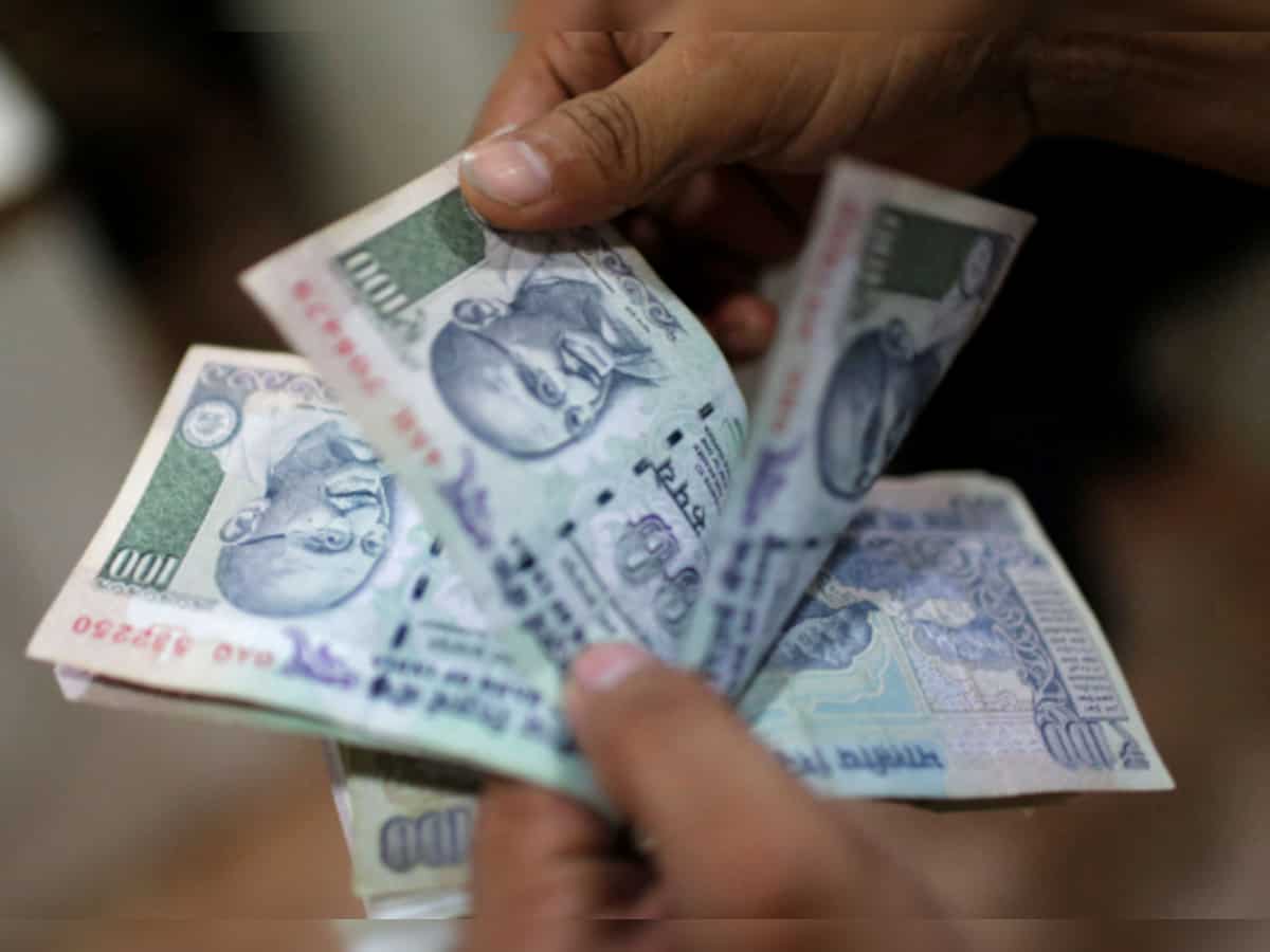 SIDBI plans to raise Rs 5,000 crore via rights issue next financial year