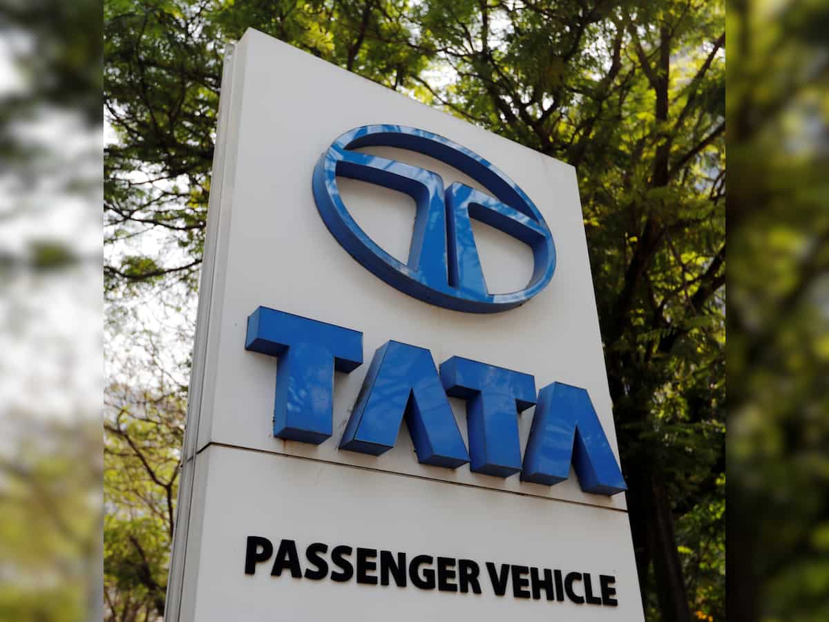 Tata Motors to invest Rs 9,000 crore in Tamil Nadu, signs MOU with government