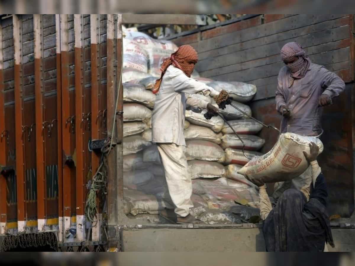 Shree Cement inks pact with StarCrete to acquire 5 RMC plants for Rs 33.50 crore