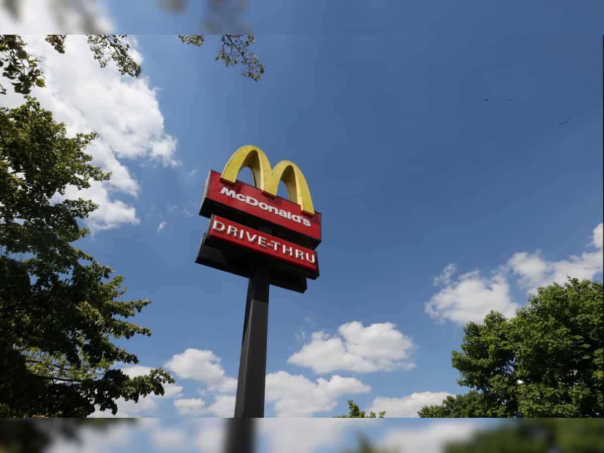 McDonald's system outages are reported around the world