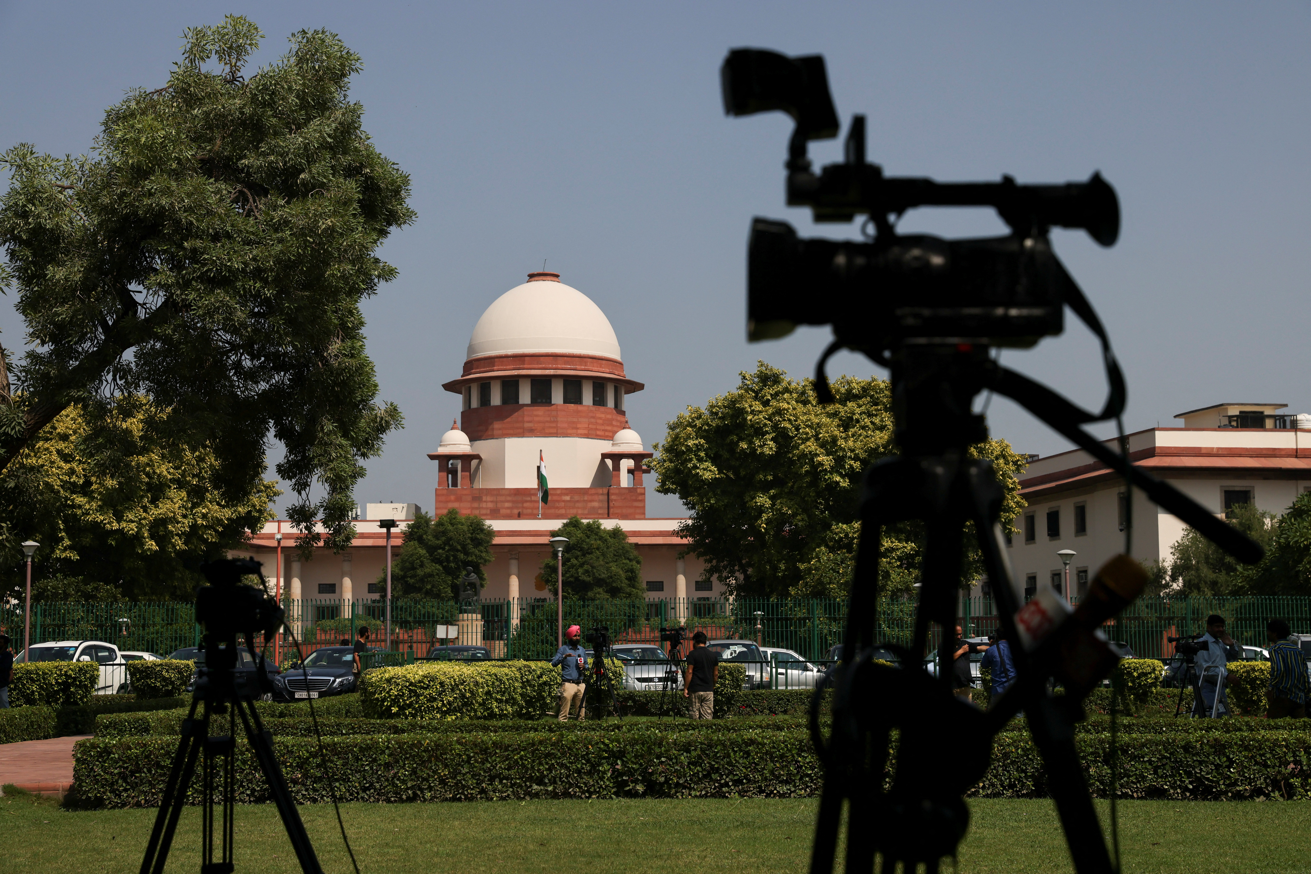 SC directs SBI to make complete disclosure of