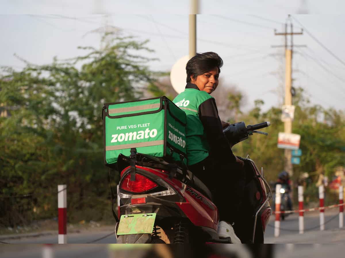 Zomato launches pure veg mode and pure veg fleet for vegetarian customers