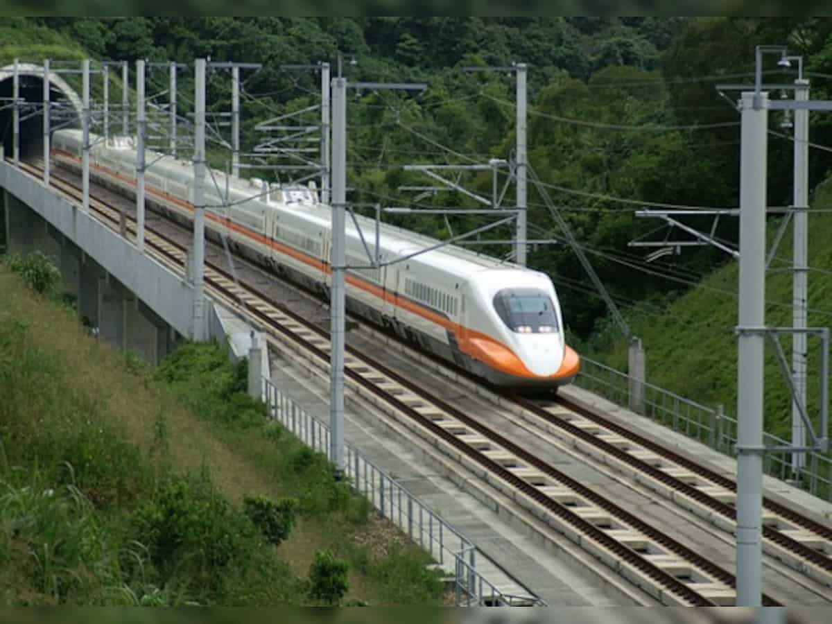 Bullet Train India: Railway minister Ashwini Vaishnaw announces when and where it will start running