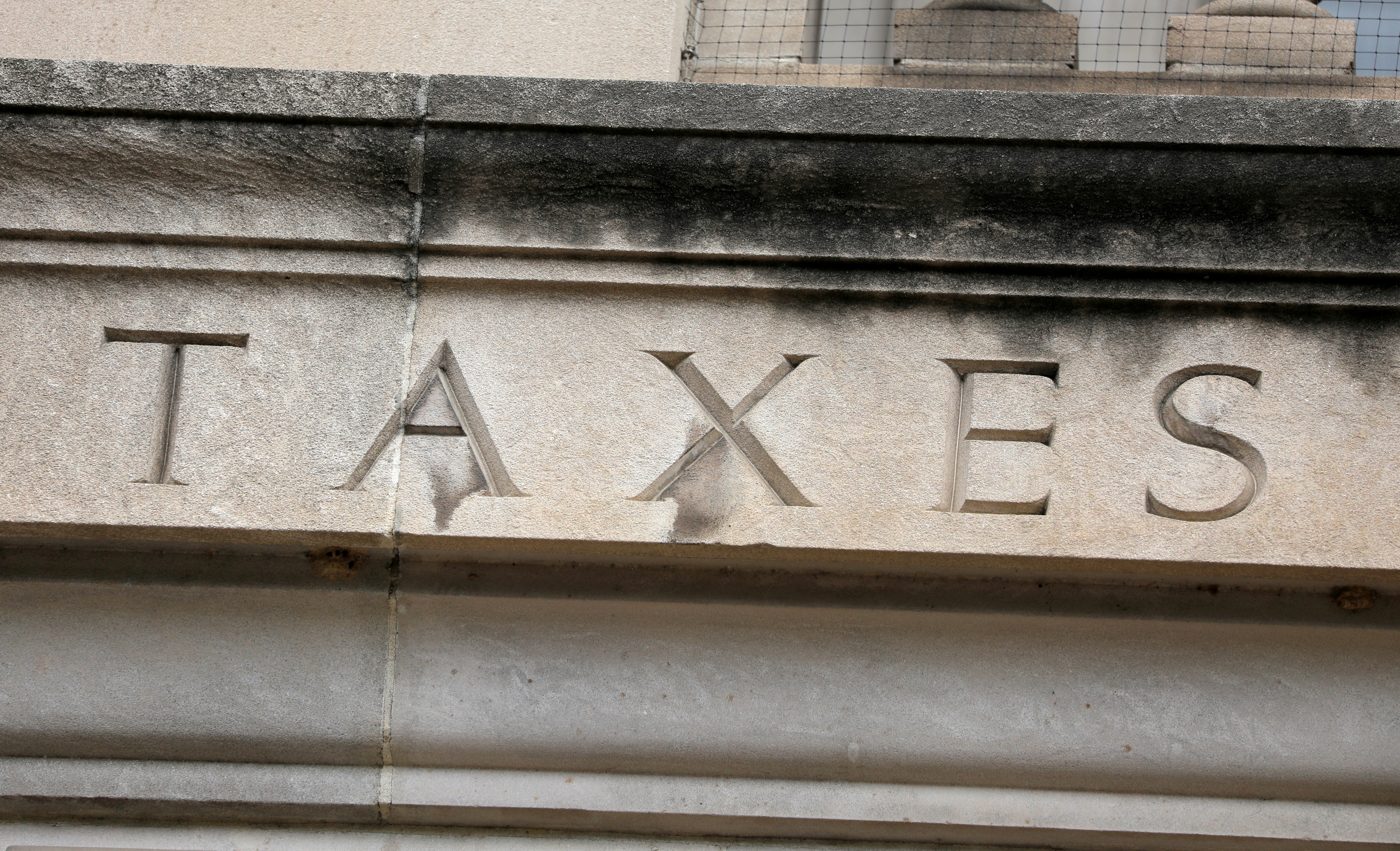 Net direct tax collection grows almost 20% to