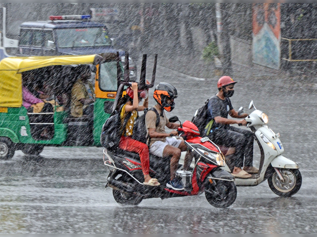 Weather Update: Heavy rain lashes Odisha