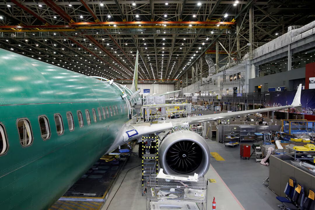 Boeing mulls shedding Airbus work in potential Spirit