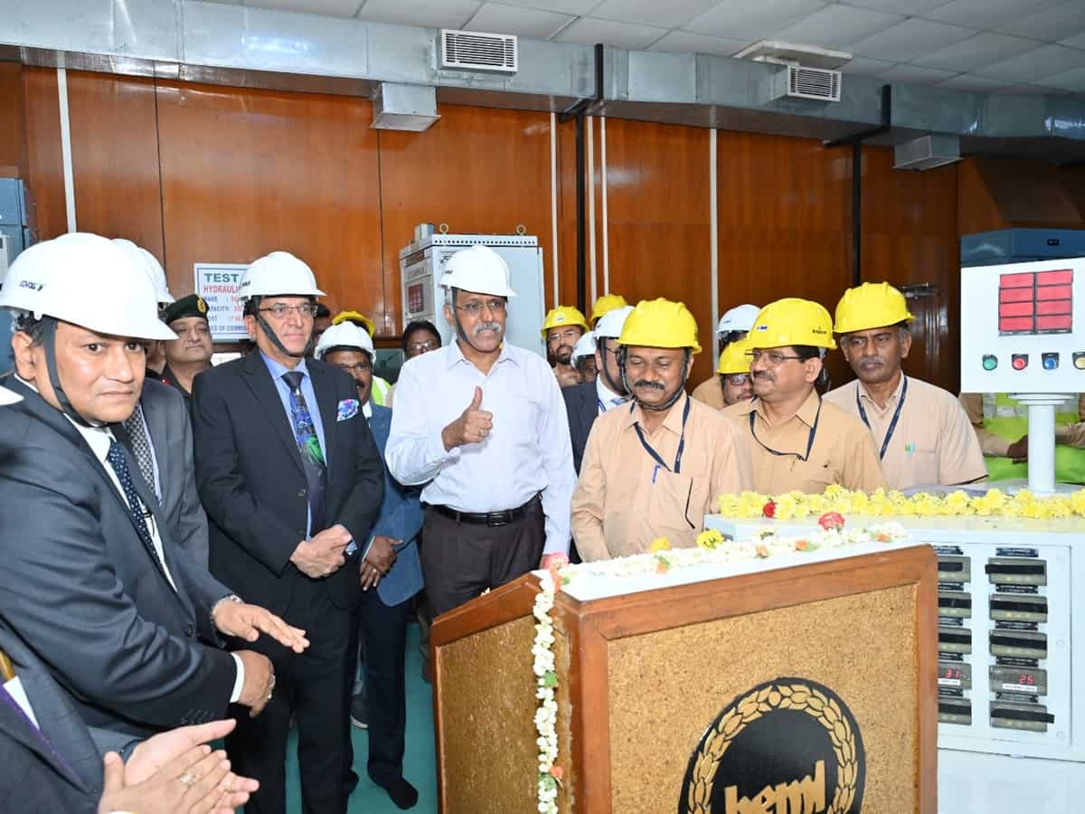 Beml Engine Maiden test-firing of India’s first indigenously-made 1500 HP engine ...