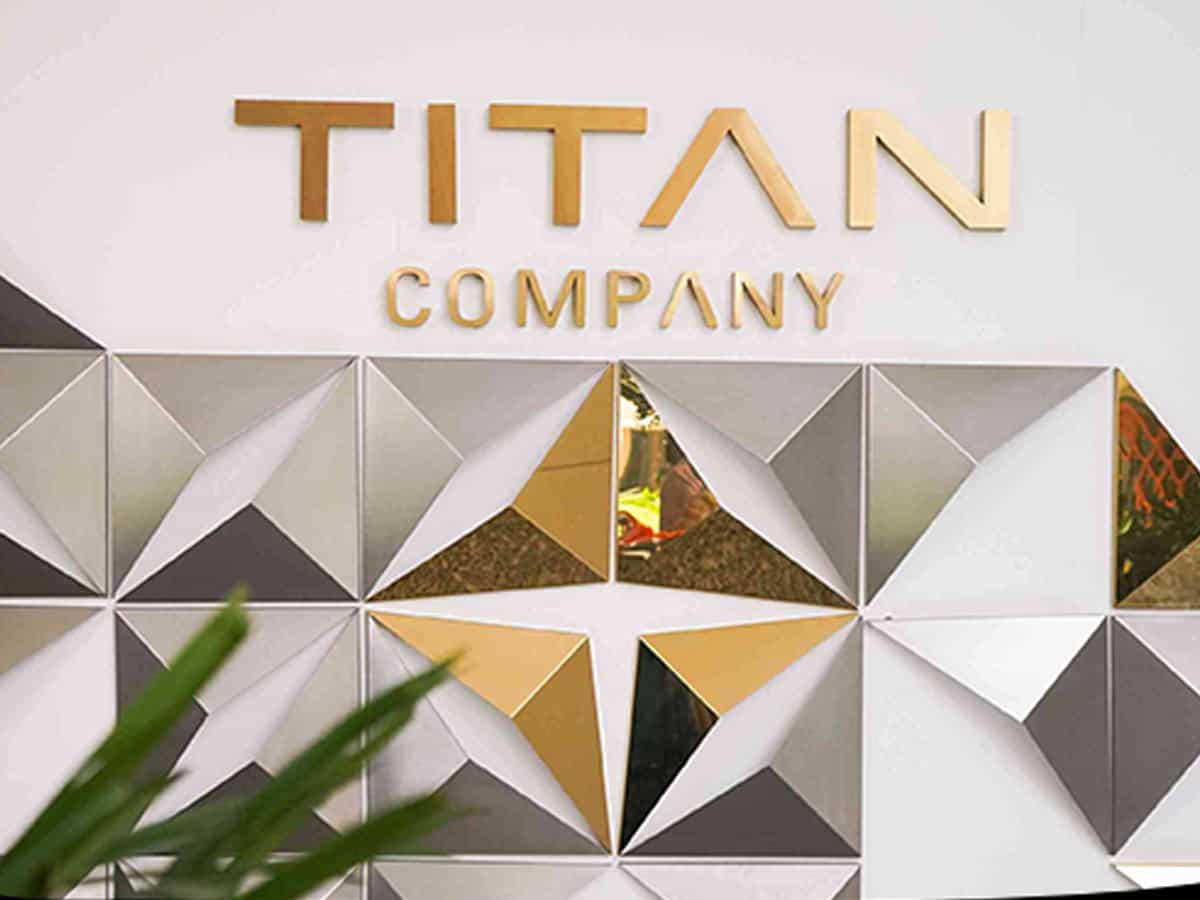 Titan share price target