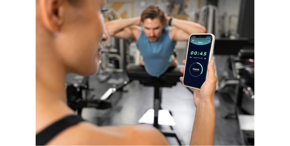 Incorporating technology into fitness course: Apps and gadgets