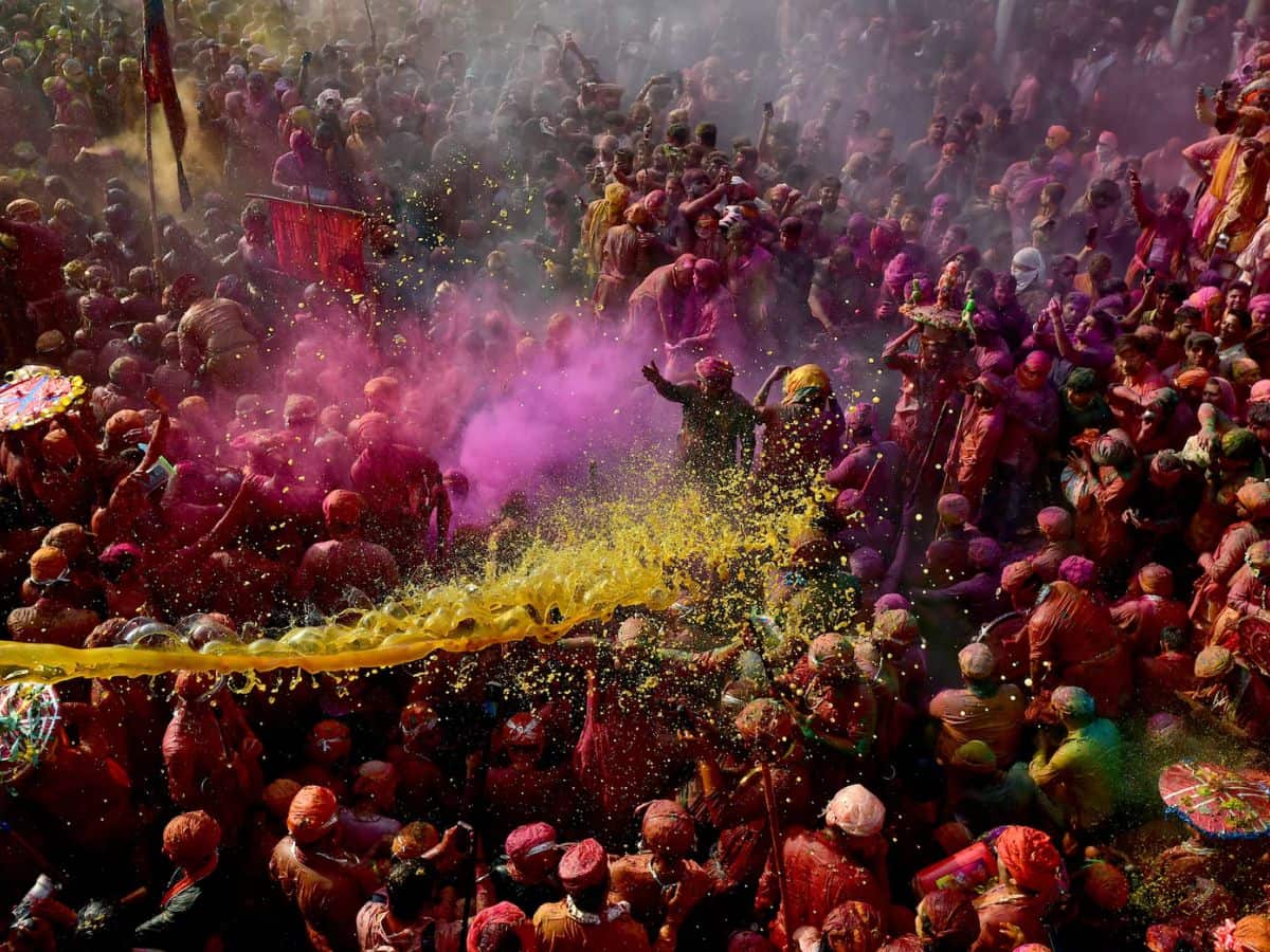 Holi 2024: What to do if your smartphone is exposed to water during celebration | Follow these preventive measures