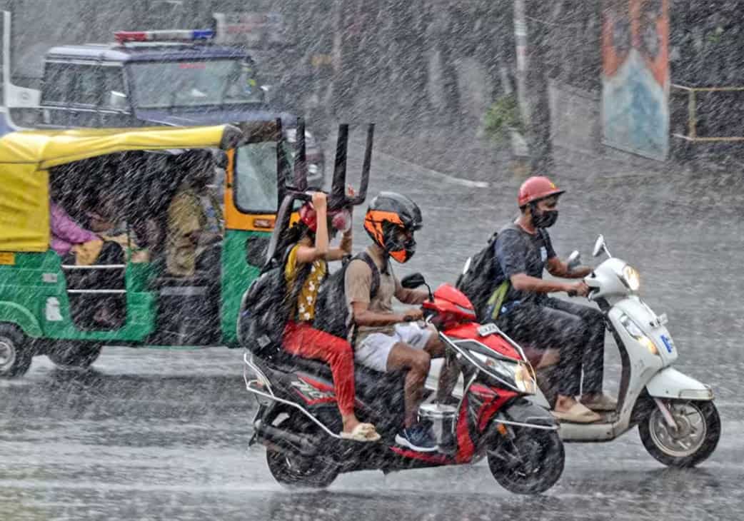 Met office predicts rain, thurnderstroms in some parts of Madhya Pradesh in next 24 hours