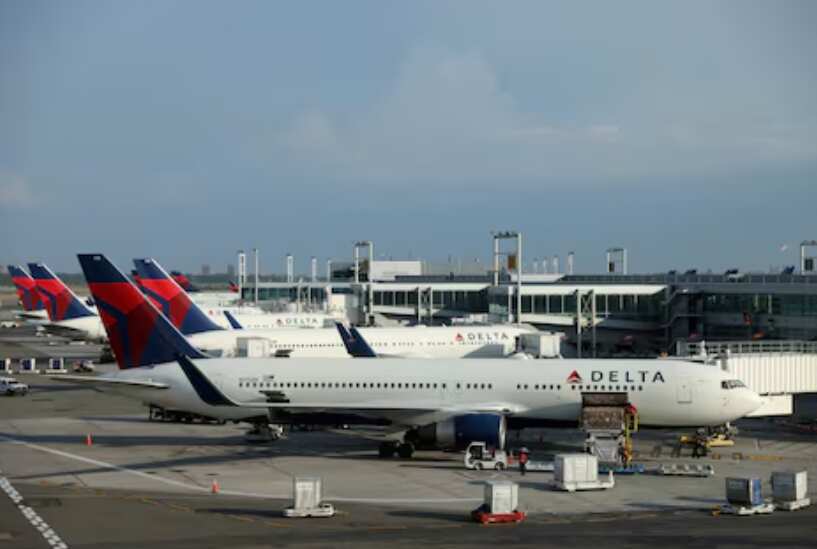 Delta offers bullish second-quarter outlook on record travel demand