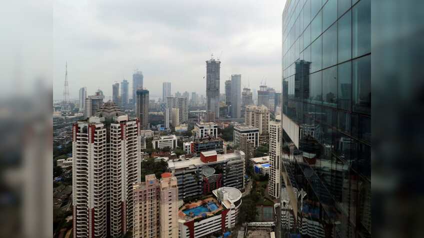 Moody's maintains stable outlook for India