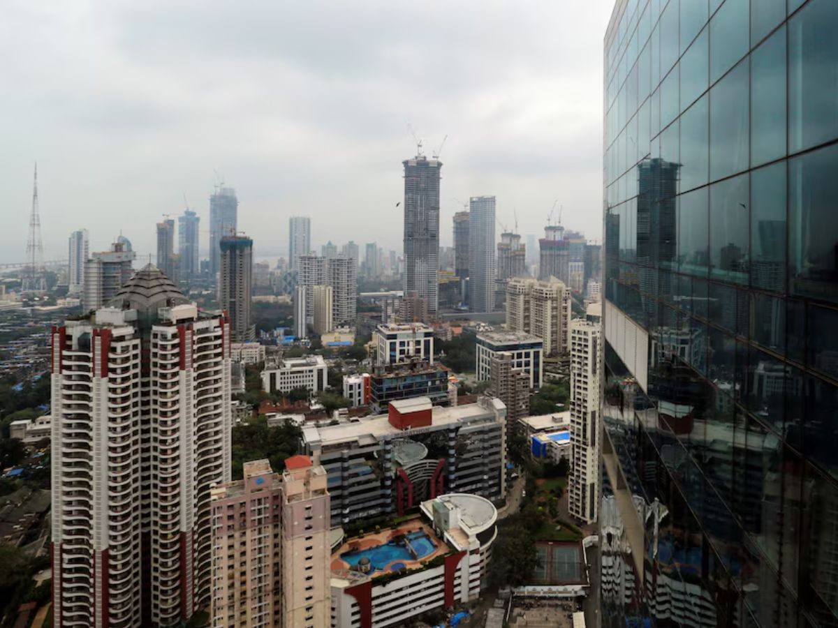 Moody's maintains stable outlook for India
