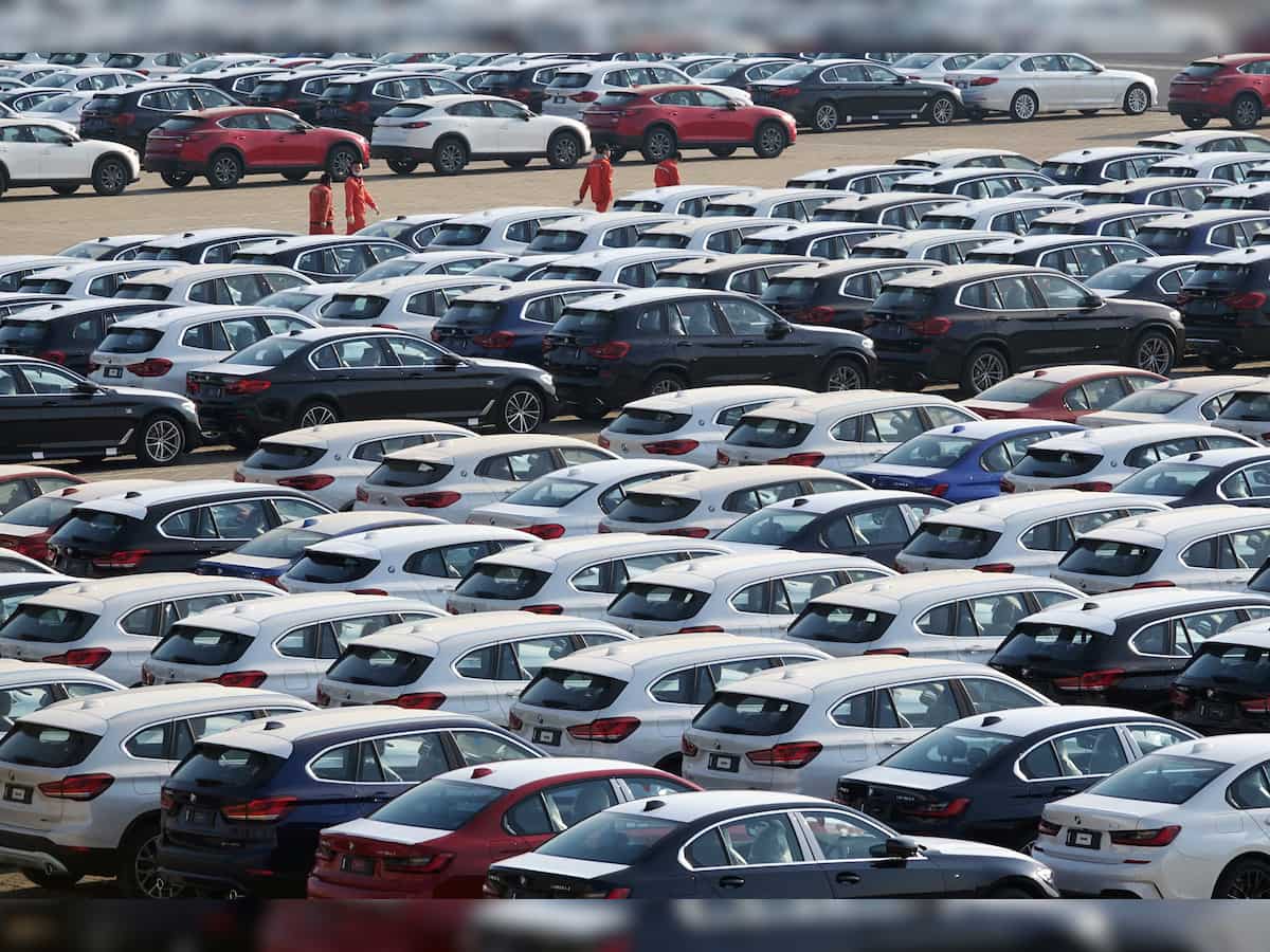 Automobile exports from India dip 5.5% in FY24 