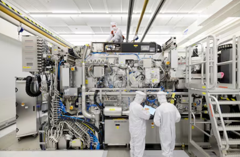 Sales to China support ASML's first-quarter earnings despite