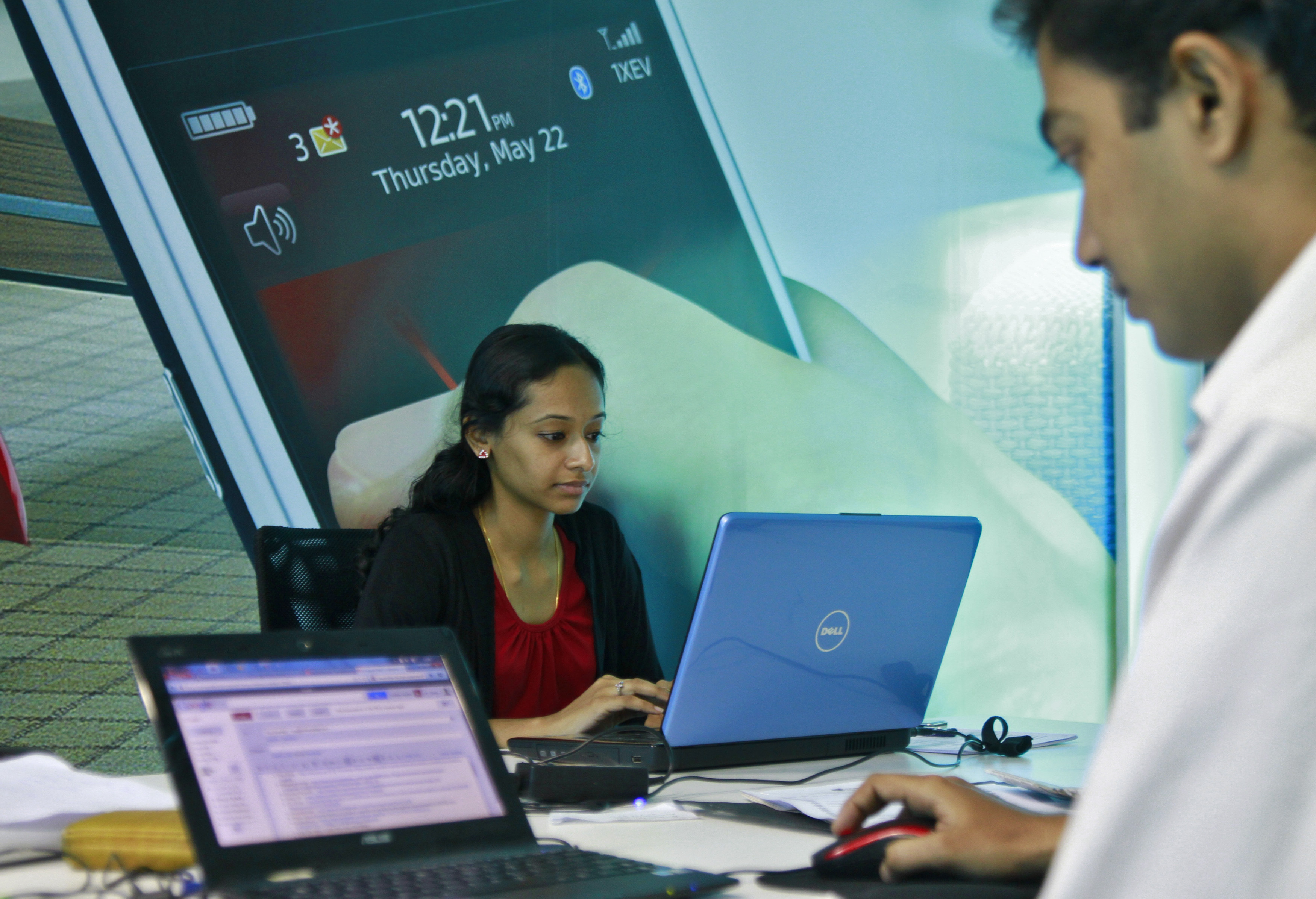 Women participation in tech roles in non-tech sectors
