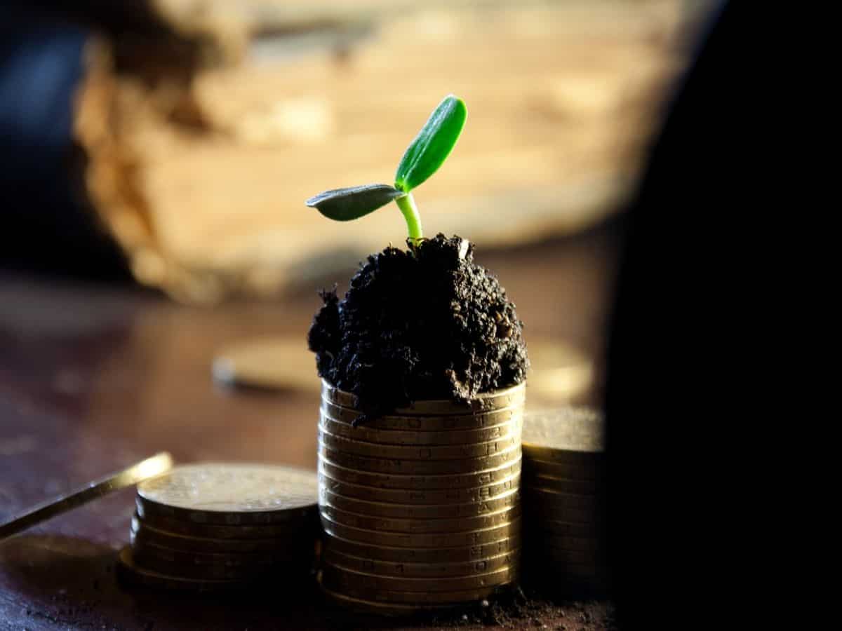 ICICI Lombard shares: Should you buy, sell, or hold shares post-Q4 results, dividend announcement? Check out share price target